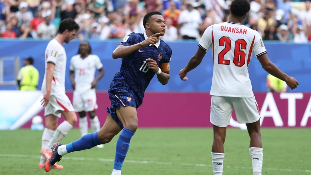 Kylian Mbappe a devenit golgheterul all-time al Cupei Mondiale! L-a depășit pe Messi și în clasamentul ediției curente. Update